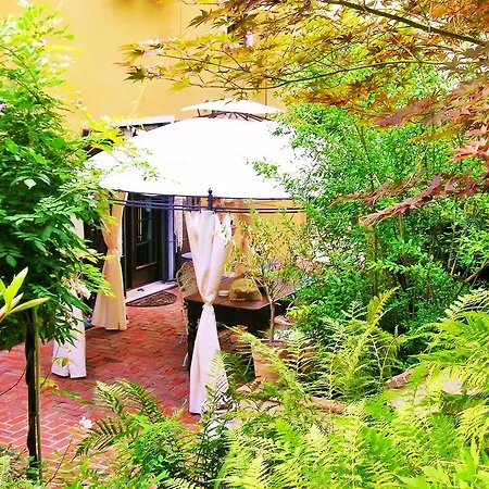 مزرعة للإقامة Relais Cascina Al Campaccio *