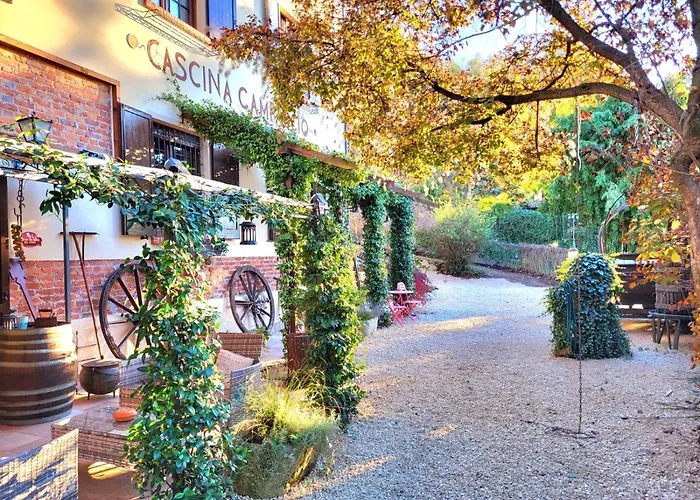 مزرعة للإقامة Relais Cascina Al Campaccio