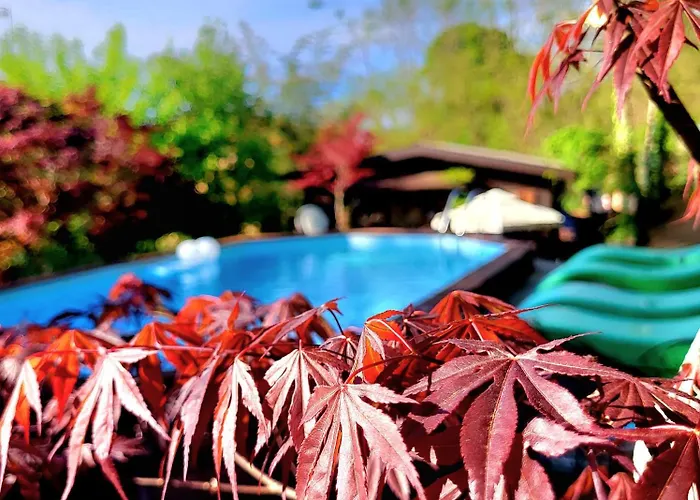 Relais Cascina Al Campaccio مزرعة للإقامة