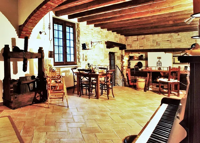 مزرعة للإقامة Relais Cascina Al Campaccio