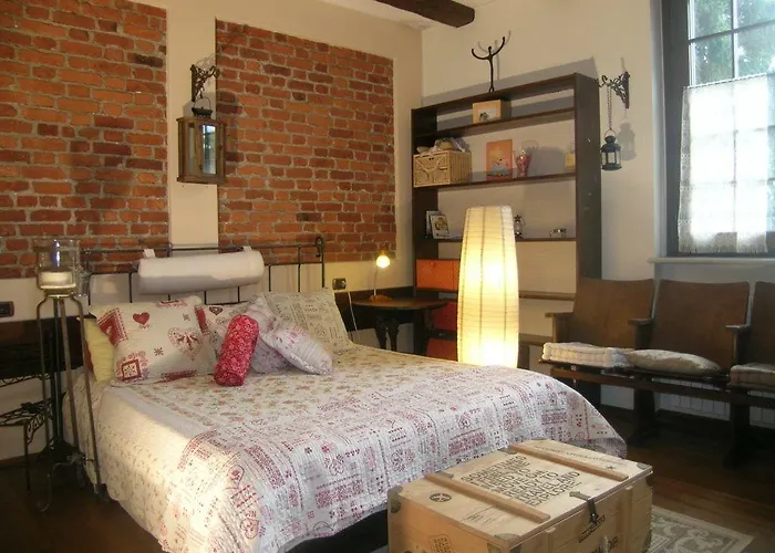 مزرعة للإقامة Relais Cascina Al Campaccio *