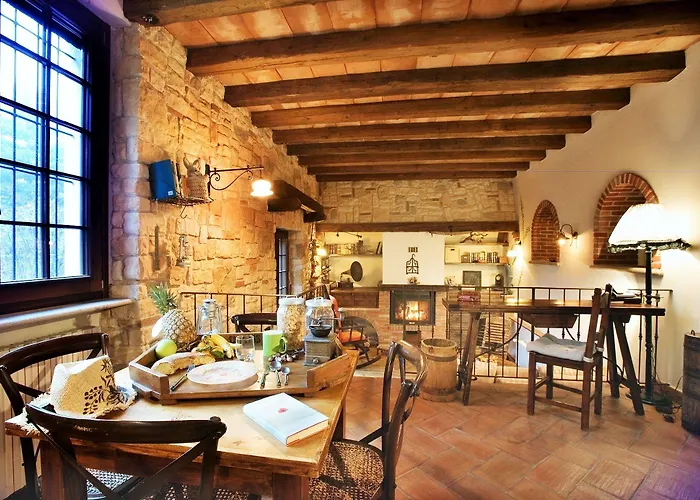 Relais Cascina Al Campaccio مزرعة للإقامة *
