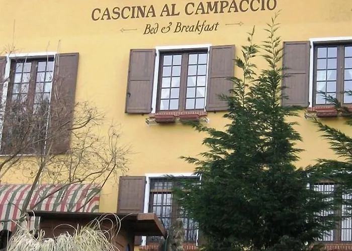 Relais Cascina Al Campaccio مزرعة للإقامة *