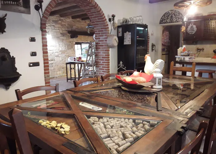 Relais Cascina Al Campaccio مزرعة للإقامة